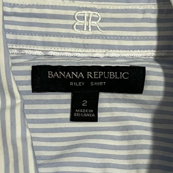 Women’s Banana Republic Blue and White Striped Riley Dress Shirt with Ruffles - Picture 4 of 8